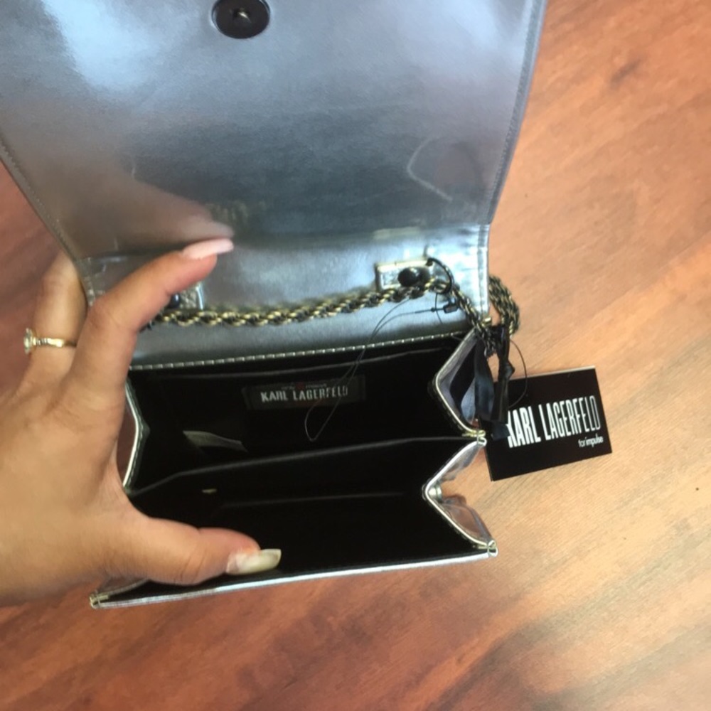 Final price Karl Lagerfeld $15 - Picture 2 of 4